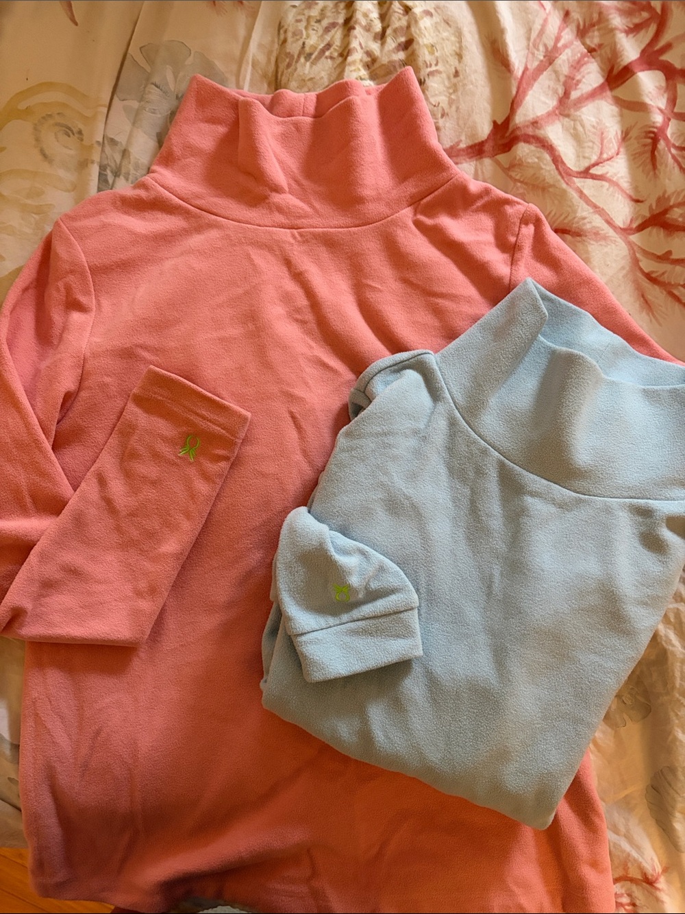 Dudley Stephens x 2! Lot of 2 Size Small Dudley Stephens Fleece Turtlenecks
